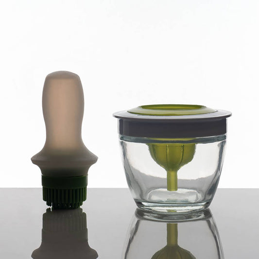 Oil Dispenser With Brush