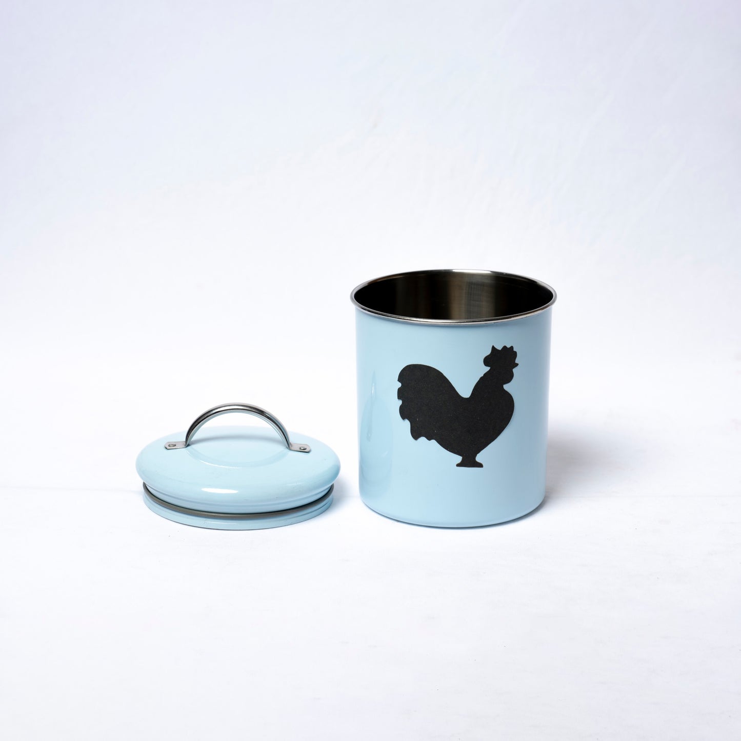 Storage Container Medium