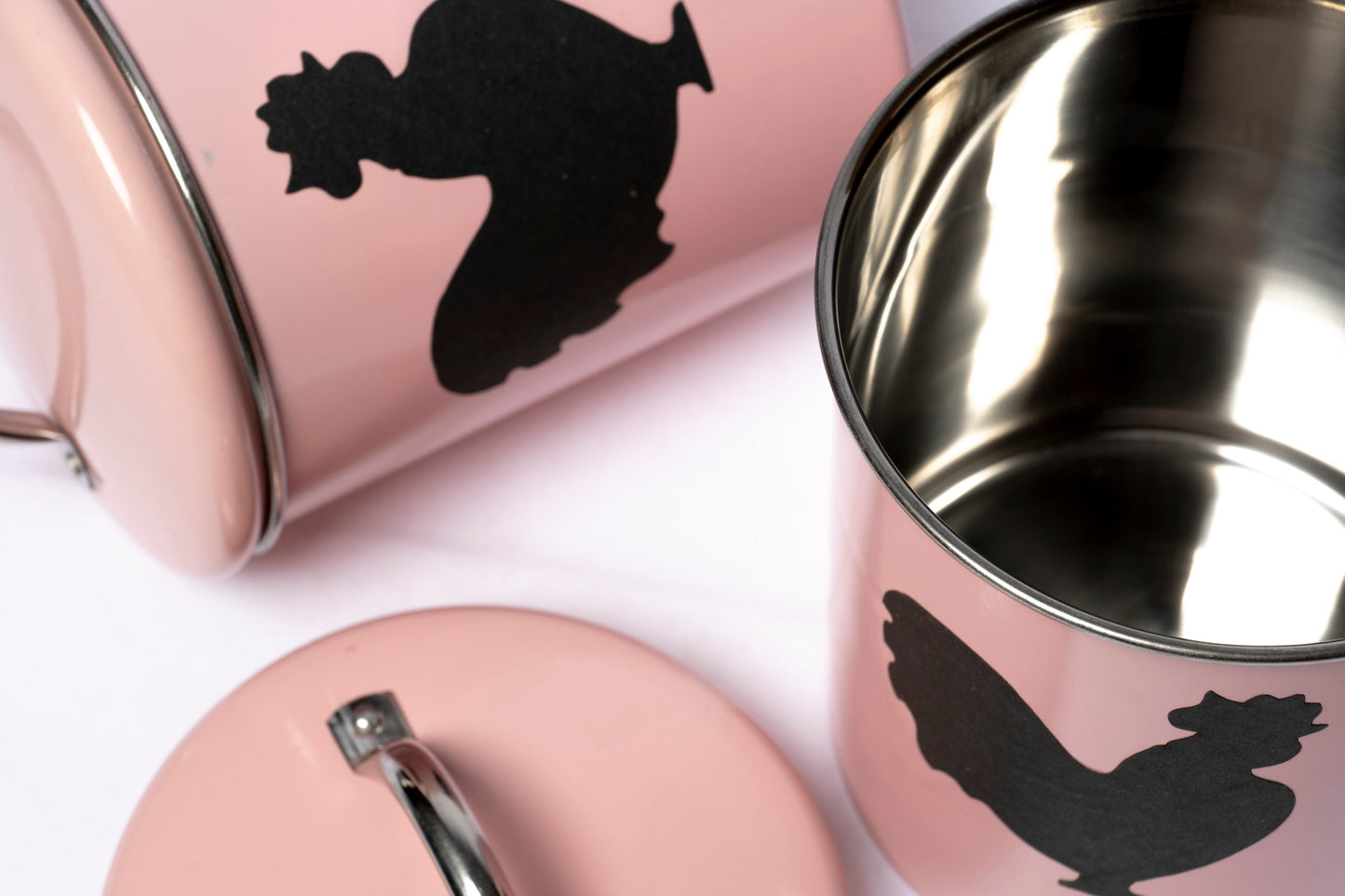 Storage Container Medium